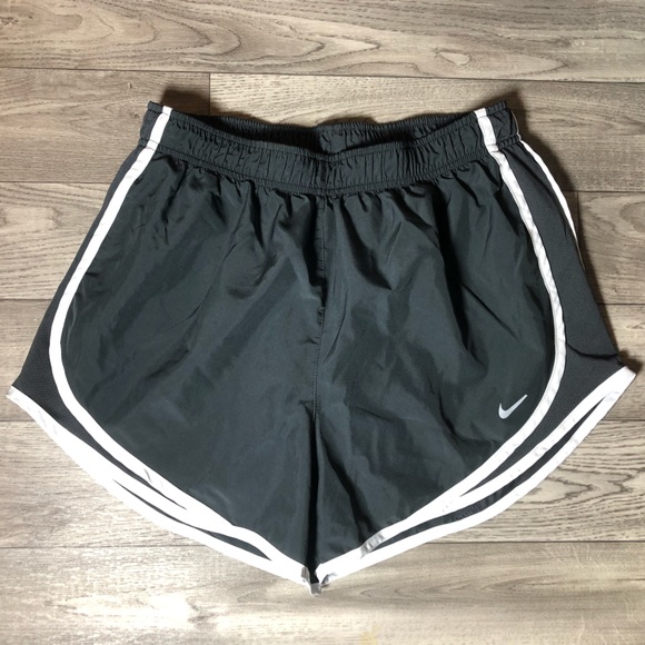 Nike Pants - Nike Tempo Women’s Running Shorts